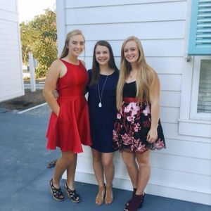 Meet your Posher, Hollyann